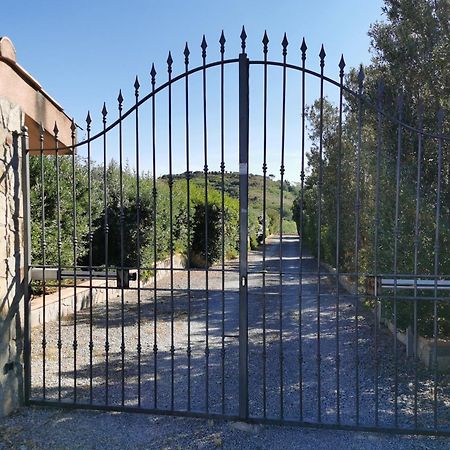 Villa Del Carrubo A Due Passi Dal Mare Di Cefalu Collesano Exterior foto