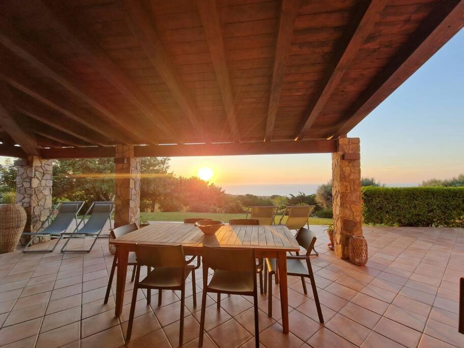 Villa Del Carrubo A Due Passi Dal Mare Di Cefalu Collesano Exterior foto