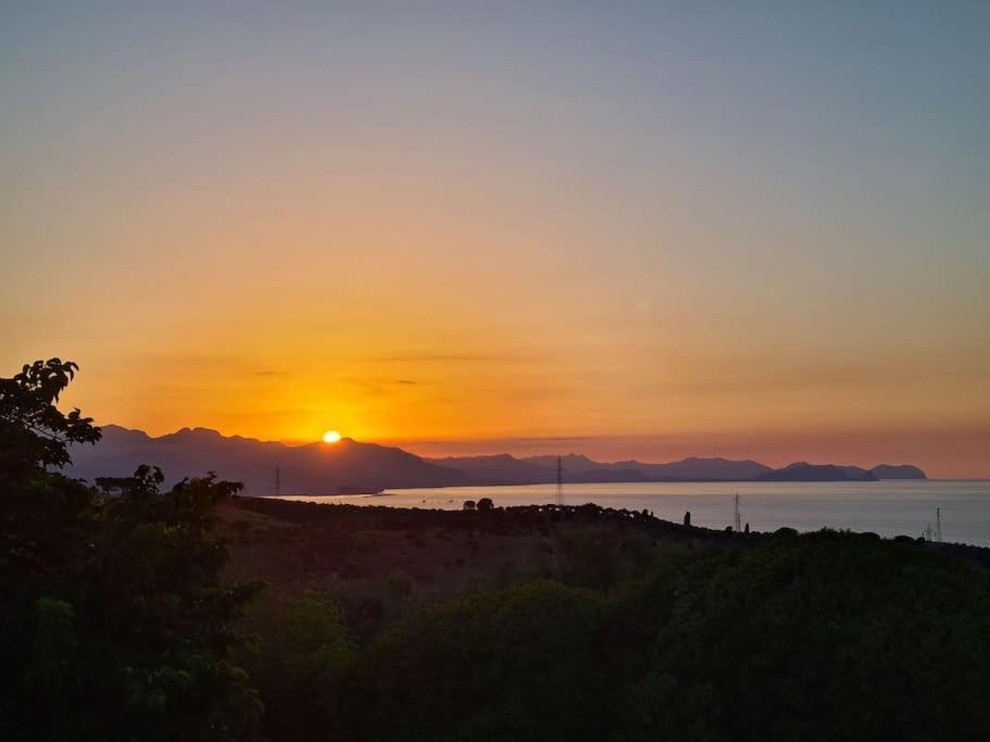 Villa Del Carrubo A Due Passi Dal Mare Di Cefalu Collesano Cameră foto