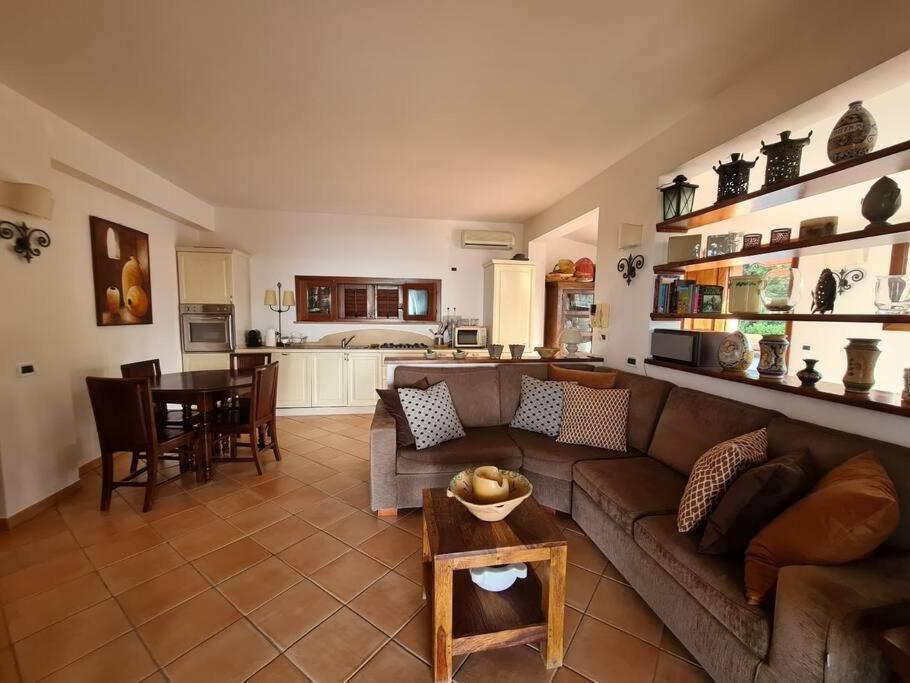 Villa Del Carrubo A Due Passi Dal Mare Di Cefalu Collesano Cameră foto